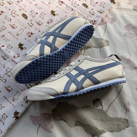Onitsuka Tiger Women's Sneakers In White And Blue. - Picture 4 of 6